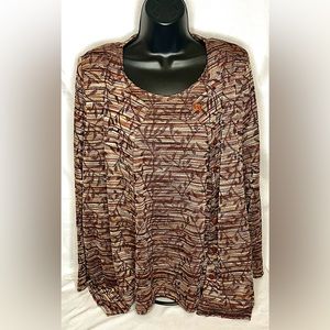 BNWT Women’s 2 Piece Blouse Size XL!!